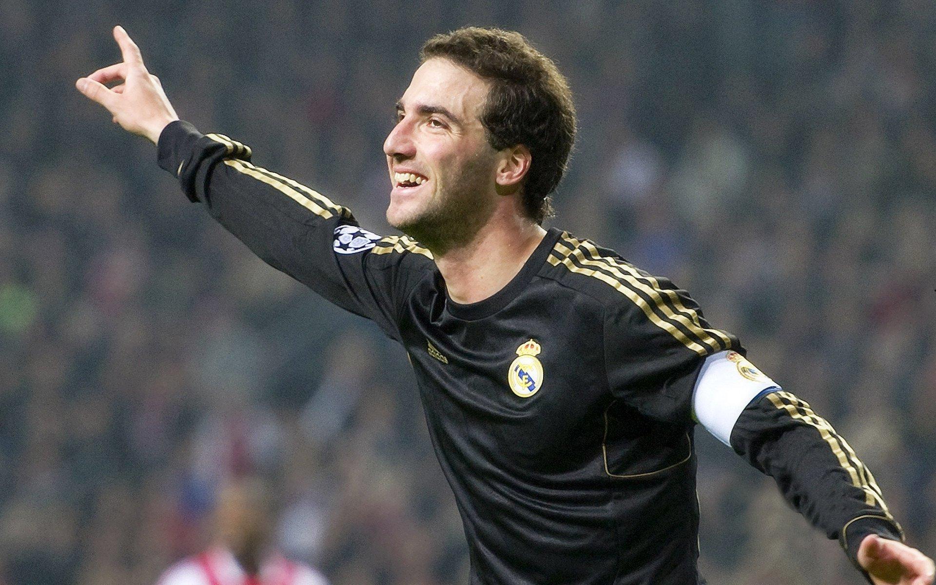 辽宁男篮展现深度底蕴，七人得分上双力克强敌